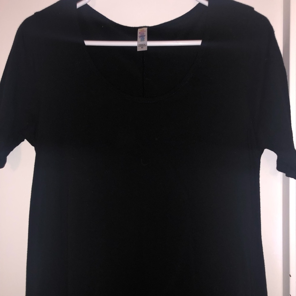 Lot of 2 LuLaRoe Perfect T’s